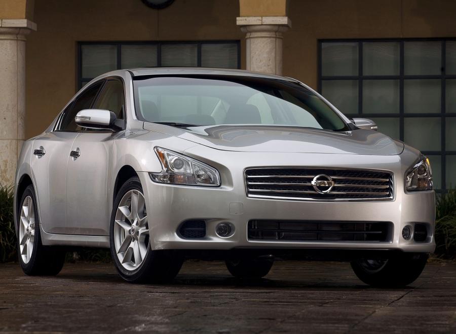  Nissan Maxima 2008 года  (фото 10 из 17)